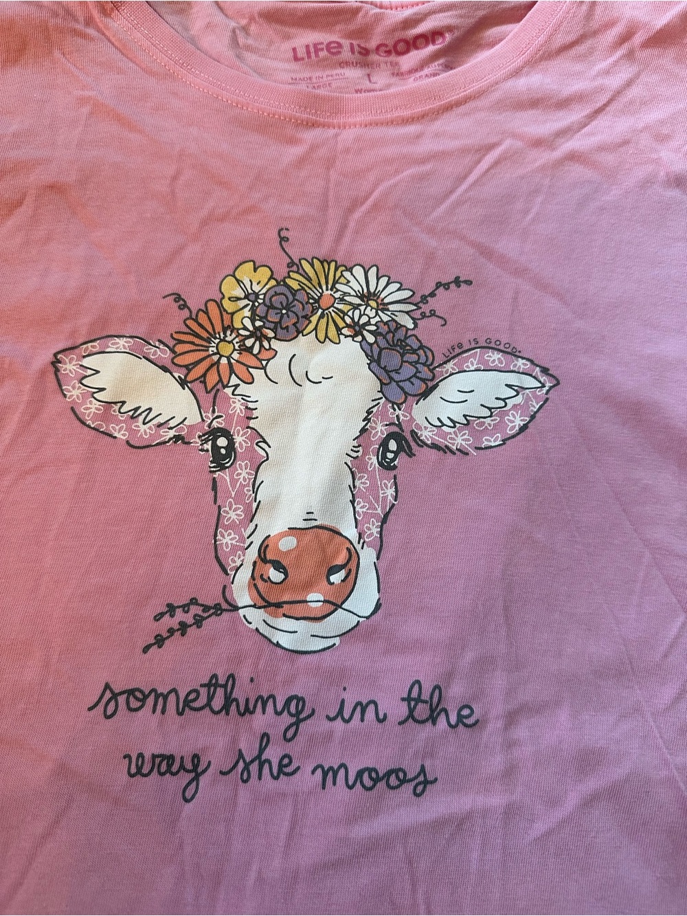 Life Is Good Large Pink Cow Something in the Way She Moos Crewneck Tee - Picture 2 of 3